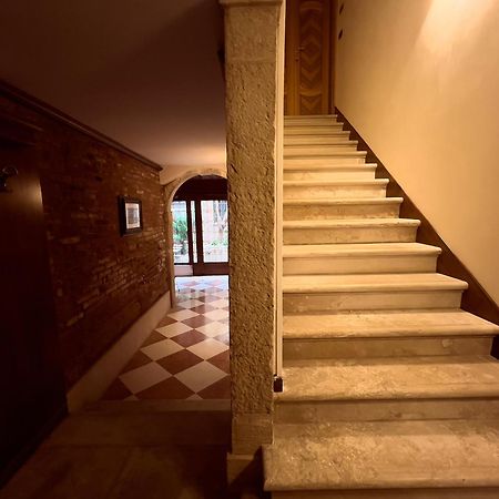 Nama Boutique Residence Venesia Bagian luar foto